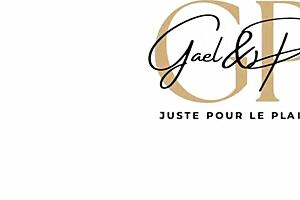 This hot couple enjoys squirt splashes on gael face during intense pov blowjob and orgasmic moments together.