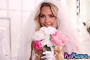 Sexy bride exposed her amazing natural body and hot milf posed for the playboy