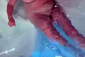 nicebigddd natural huge tits... i mean, look at these wet big natural tits in homemade video!