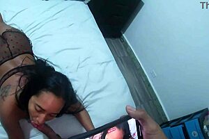 绝望继母Leyne Rodriguez“非儿子”帮18+内衣新工作湿内射角色扮演