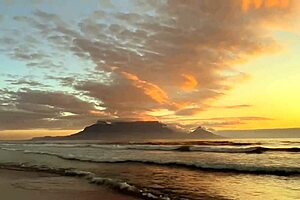 amazonian amazonians comeback and aprilella at the beach