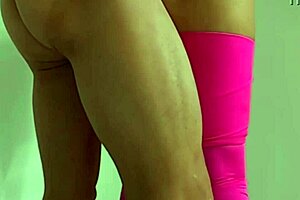 Follando Con Mi Hermanastra Pervertida Que Llego A Casa Para Correrme Encima!