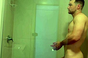 Big natural tits mexican milf Letzy Lizz joins Andres Acosta for an intimate behind-the-scenes shower and interview