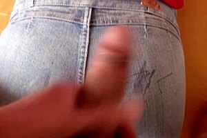 i let my stepson pound my ass hard with his cock huge cumshot 😈🍑💦