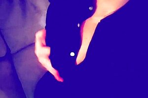 sexy mature woman craves intense sexual encounters