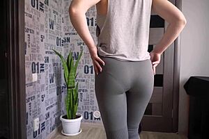 i love how this fit milf teases her visible panty lines in tight tights