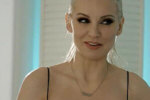 Stunning milf wants more than massage from masseur with big cock