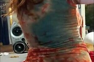 Hey, check out hotwife Steffi wiggling her ass and pussy in this steamy milf clip! 😏🍑 She's teasing with every move, loving the attention on her curves.