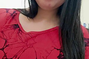 Tight pussy stepmom uses new dildo for solo masturbation after gym workout in homemade video