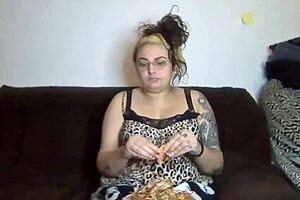 rebeca addams shakes those big tits while eatin shrimp all casual like