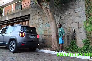 manobrista fucks milf boss street side full video red?