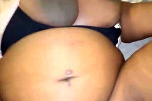 Stroking my pregnant wife's fat coochie until she creams everywhere