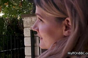 Blonde wife ready for BBC from neighbor who just moved in