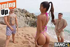 Lia Lin, Papi Rodriguez, Benny Banana threesome on PUBLIC BEACH