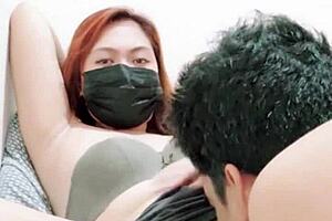 memek mulus wanita dewasa dijilat nikmat wet pussy lick mature asian housewife bedroom