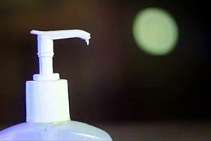 stepmom crystal clark tames wild hormones in preview 😏