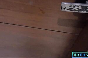 Chubby thai milf slut rides cock after tuktuk pickup fuck