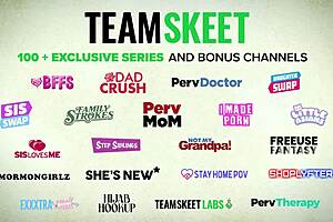 stepmom alexis stuck offers ass help gets pounded