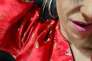 dando meu cu numa cadeira erotica 😍 who's watching me bounce? 🍑💦