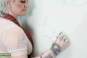 Lucky Gurl Livie Blainn UK Schoolgirl Slutted Out Office BBC Pounding