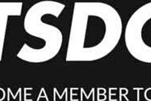 delivery girl licks fingers hot client's tight wet pussy to orgasm