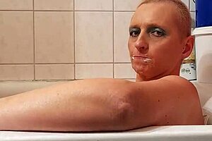 Sandra's German Facefuck Deepthroat Vomit No Condom