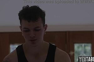 curvy ebony spider woman's big dick threesome devour!