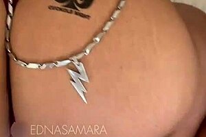 Hot muscular puta begs for ass fuck and creampie