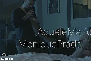 worship this latina milf's huge tits soles n wet pussy? 🔥😈👅