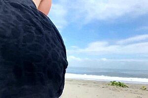 Stranger milf's public anal blooper fails big ass test 😂🍑