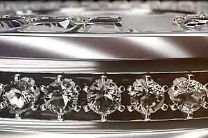 Brunette Karina Valentina Deepthroats Rome Majors For Facial Cumshot