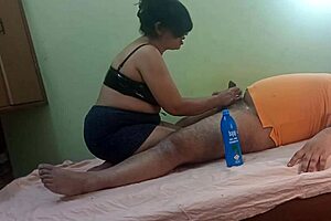 oh god indian bhabhi's juicy pussy and ass get sucked fucked by electrician