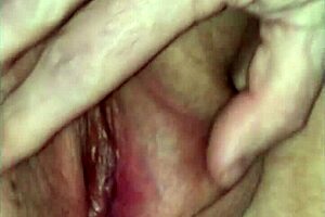 foreplay fun he licks my pussy good 😋💦