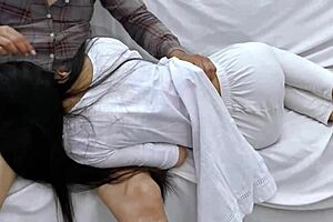 mommy's skinny waist and big arab ass got my penis rock hard!