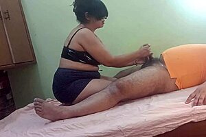 oh god indian bhabhi's juicy pussy and ass get sucked fucked by electrician