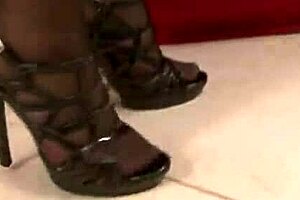 milf maxia's shaved pussy stretched gaping by monster black cock