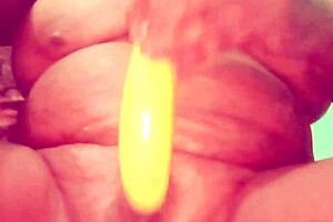 INDIAN DESIBHABHI SPREADS SHAVED WET PUSSY FOR BIG COCK DEEPTHROAT HOME FUCK