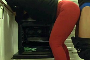 waiting for my girlfriend i fucked her latina madrastra in kitchen creampied her juicy ass