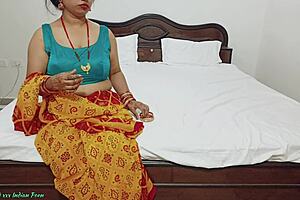 Desi stepmom's big boobs teach stepson pussy licking hindi