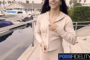 Olivia luxe built for creampie pounding, you ready?