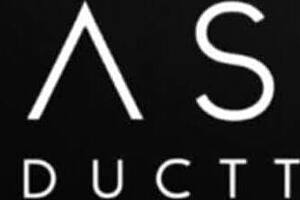 Innocent guy pretends but pounds hot blonde with massive cock hard?