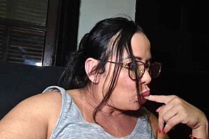 madrasta watches tv then gets impressed by enteado's big cock skills