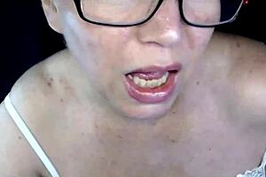 my stepmom webcam whore toys juicy pussy for viewers 😏💋