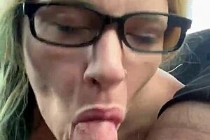 damn this pretty glasses hooker slurps cum deep in car pov 😍💦