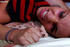 Fake Producer Fucks Unsuspecting Single Moms In Wild Interview