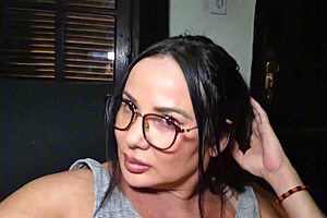 madrasta watches tv then gets impressed by enteado's big cock skills