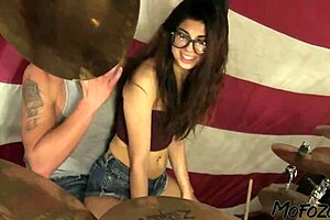 sloppy deepthroat facial leaves 19yo brunette dripping wet from monster cock