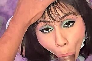 horny mexican maid gives amateur blowjob in bedroom