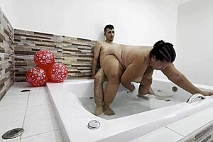 stepmom fucks stepson in jacuzzi while hubby away 😈💦🛁