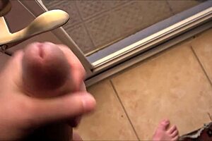 latina stepmom begs me to creampie her deep family therapy